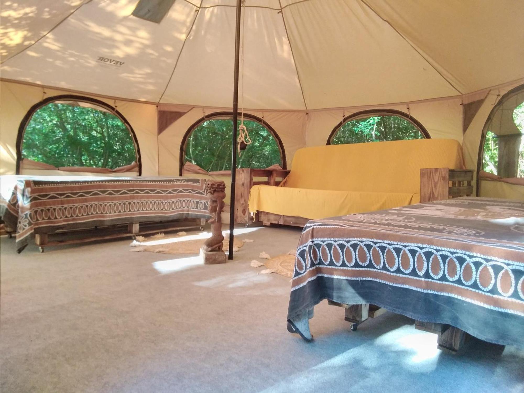 Tente Safari Lodge Dans Foret Luxuriante Vielle-Tursan Bagian luar foto