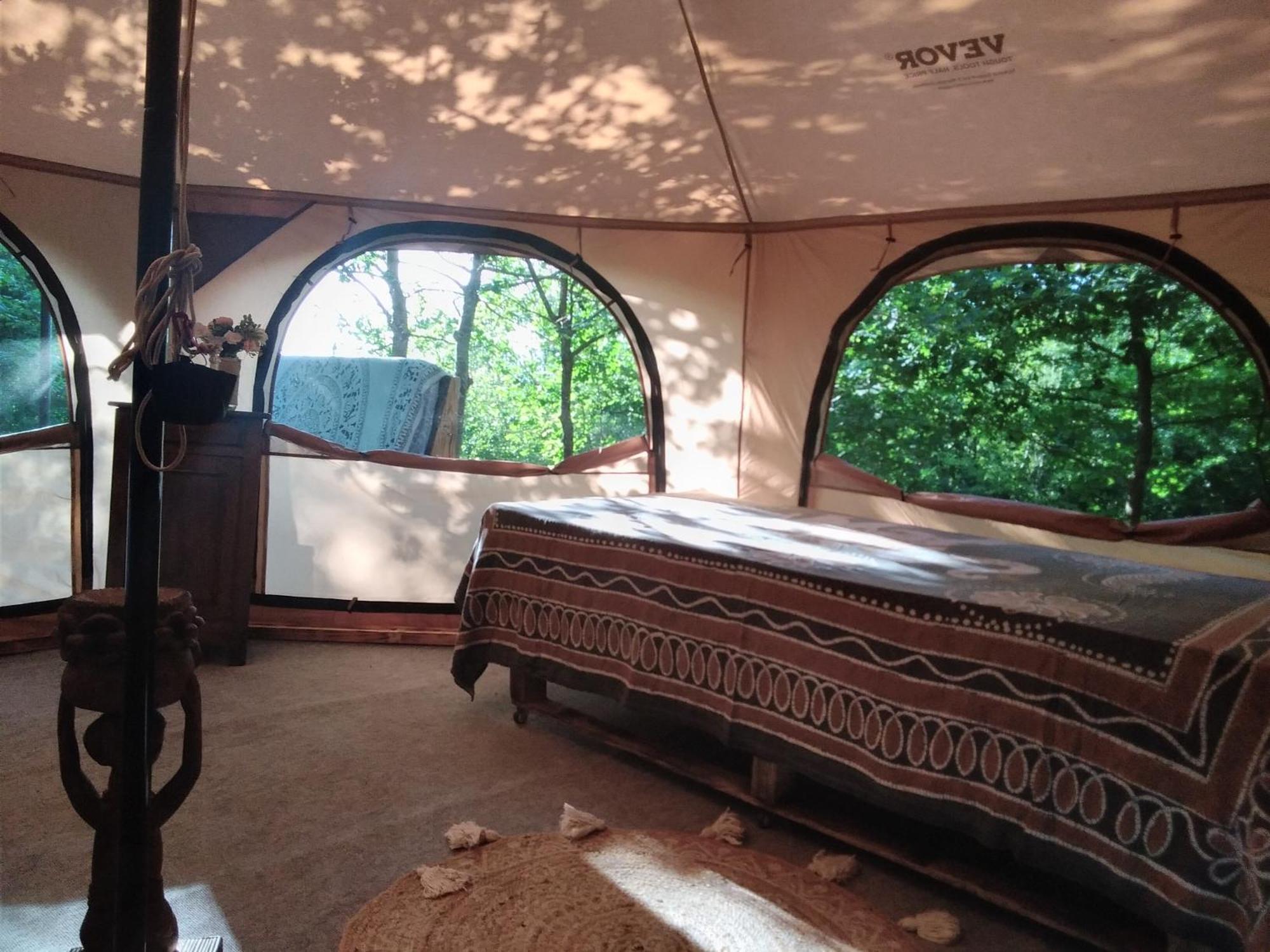 Tente Safari Lodge Dans Foret Luxuriante Vielle-Tursan Bagian luar foto