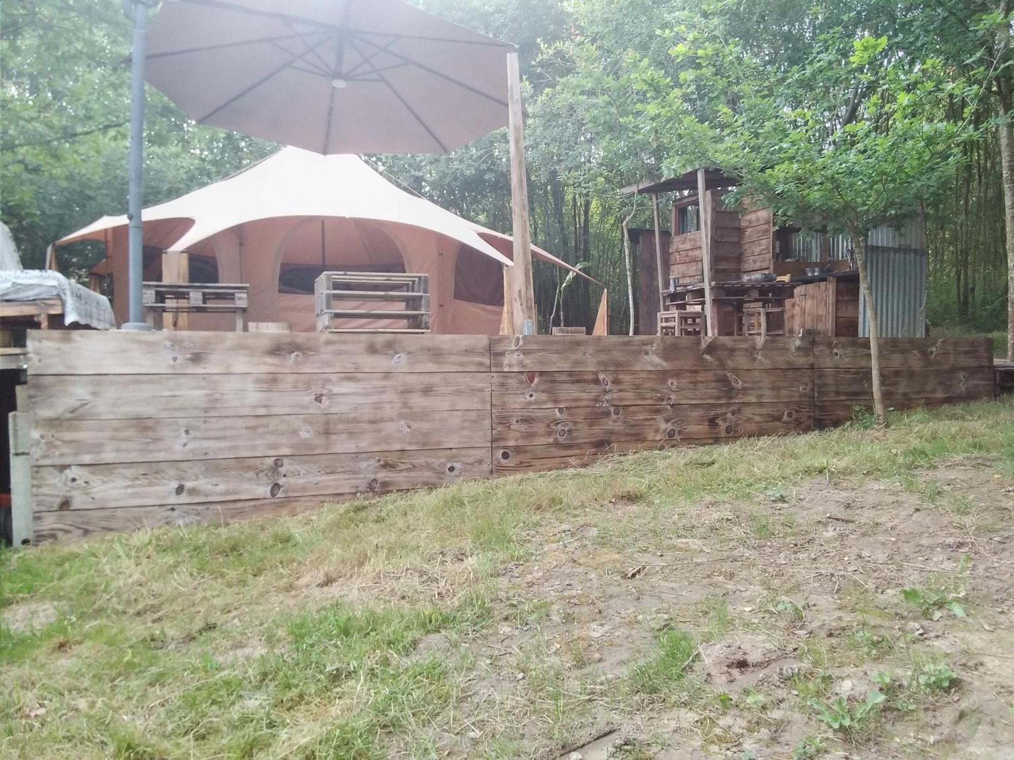 Tente Safari Lodge Dans Foret Luxuriante Vielle-Tursan Bagian luar foto